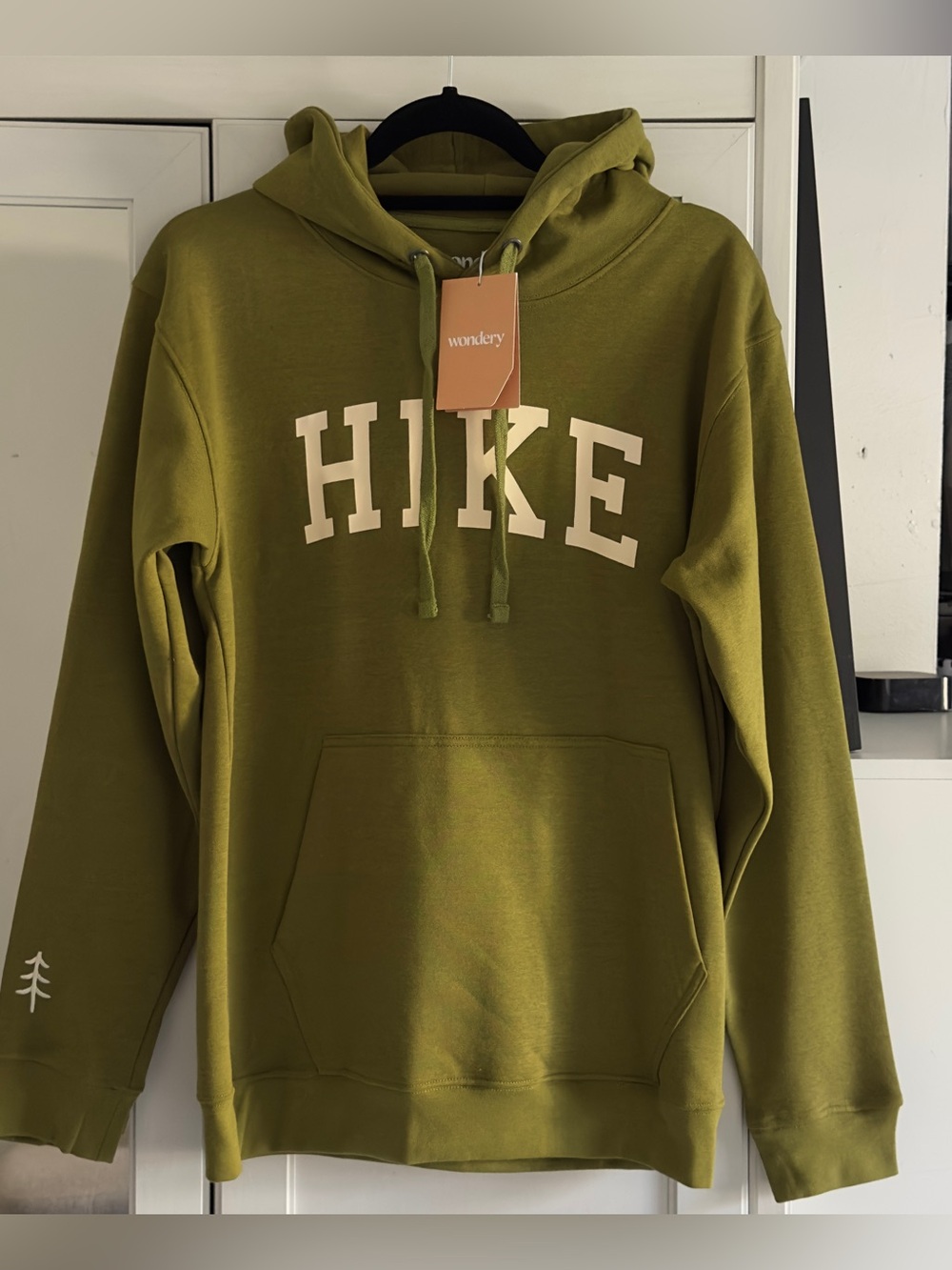 Wondery Outdoors Hike Pullover Hoodie in Matcha Green Size Small
